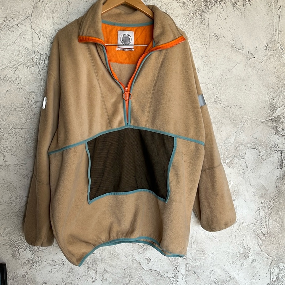 Urban Outfitters Fleece 1/4 zip pullover